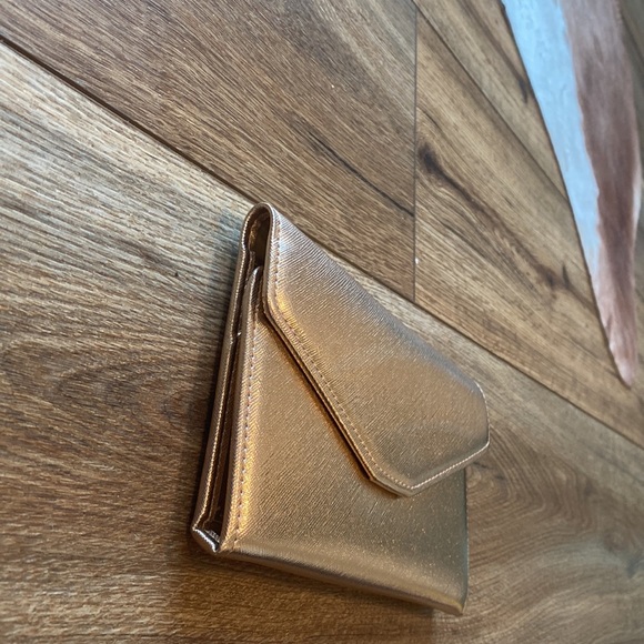 Passport Case/Wallet/Protecter for travel, trips, adventures, rose gold. - Picture 3 of 9